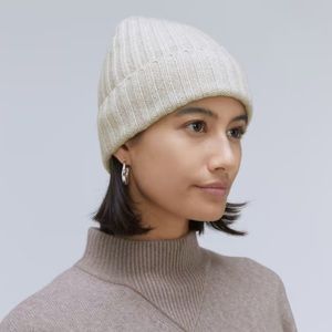 Everlane - The Cashmere Beanie